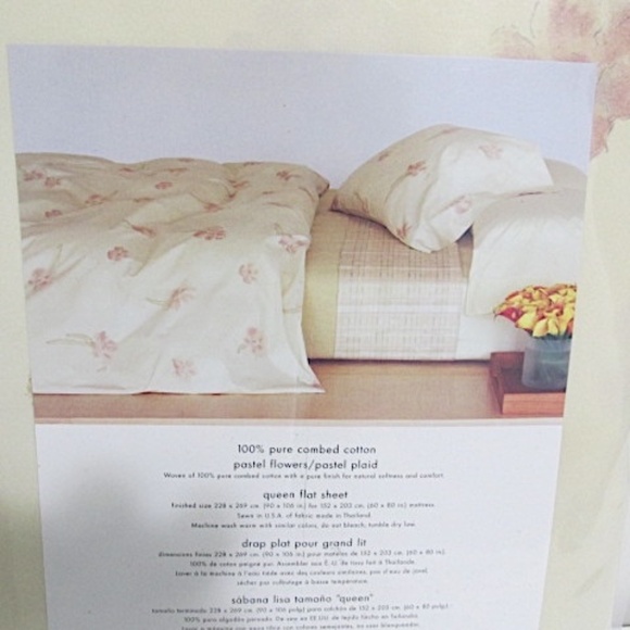 New Calvin Klein Home Queen Flat Sheet - Picture 2 of 7